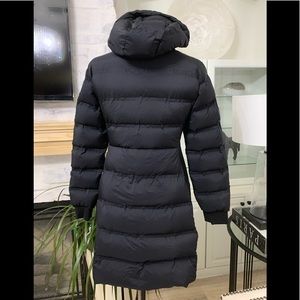 moncler sceptrum hooded puffer coat